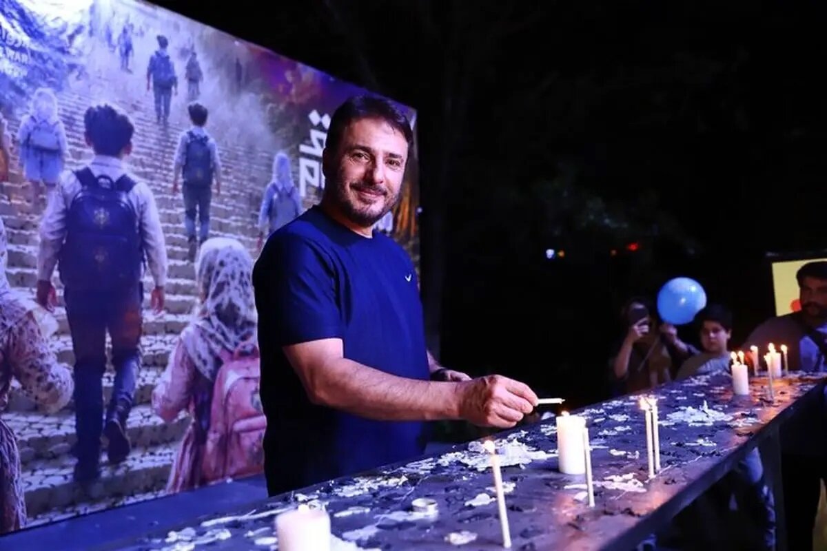 عکسهای کودکان میناب، گواهی بر حقیقت وجود ما در سطح جهان است. عکسهای کودکان میناب، گواهی بر حقیقت وجود ما در سطح جهان است.