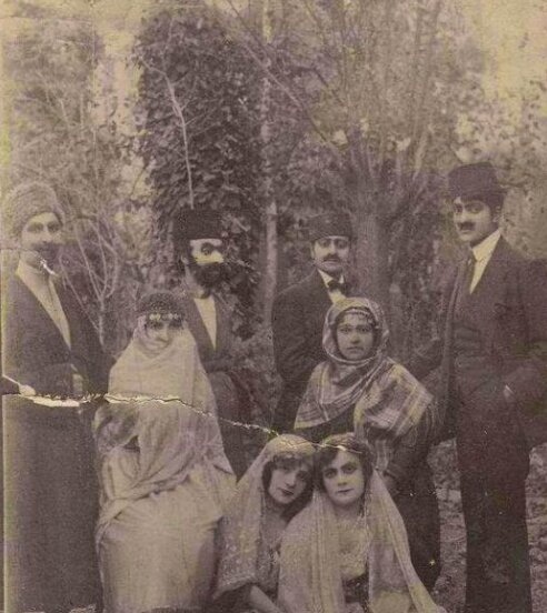 عکس/ گروه تئاتر ارامنه در دوره احمدشاه قاجار