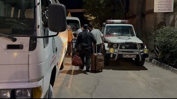 اعزام تیم درمانی قزوین به کربلا برای خدمت‌رسانی به زائران اربعین