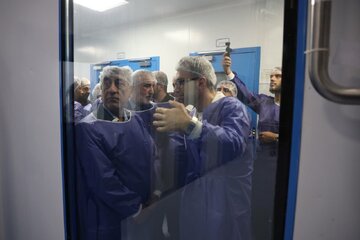 واحد داروسازی آسیب دیده از جنگ در البرز به عرصه تولید بازگشت واحد داروسازی آسیب دیده از جنگ در البرز به عرصه تولید بازگشت