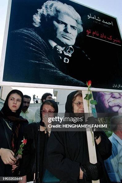 بگذارید این وطن بار دیگر وطن شود، سرزمینی که در آن هر انسانی آزاد باشد/ احمد شاملو از زبان چهرهها؛ از خسرو شکیبایی تا شهاب حسینی