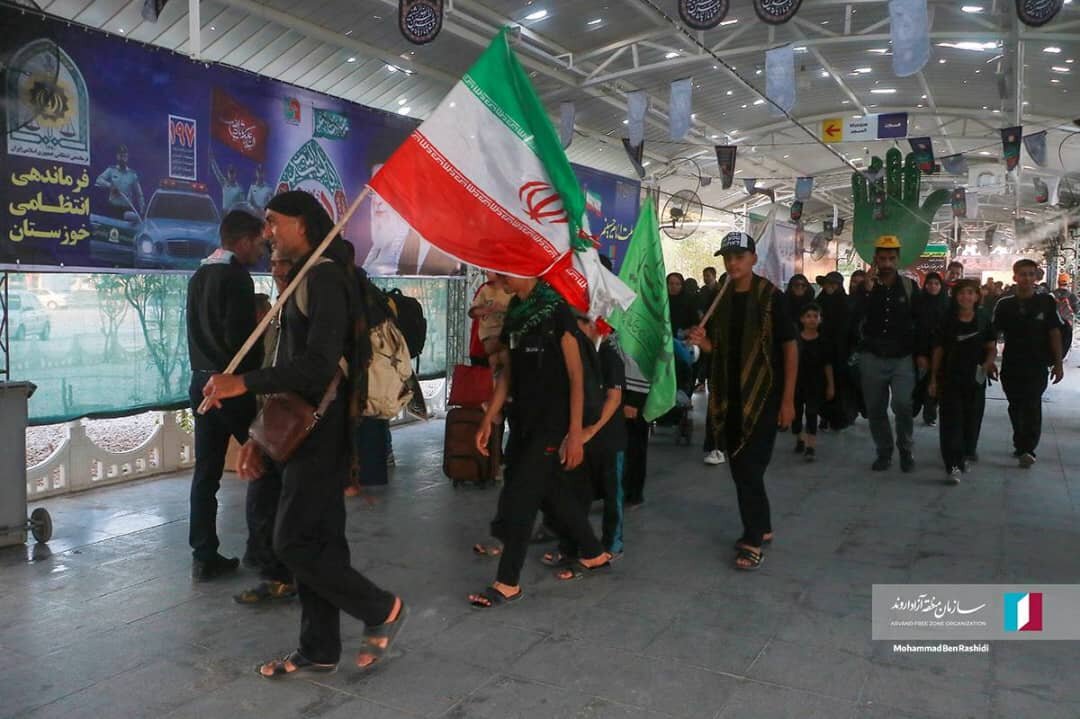 تردد بیش از ۳۶ هزار زائر اربعین از مرز شلمچه در تاریخ یکم مرداد ثبت شد. تردد بیش از ۳۶ هزار زائر اربعین از مرز شلمچه در تاریخ یکم مرداد ثبت شد.