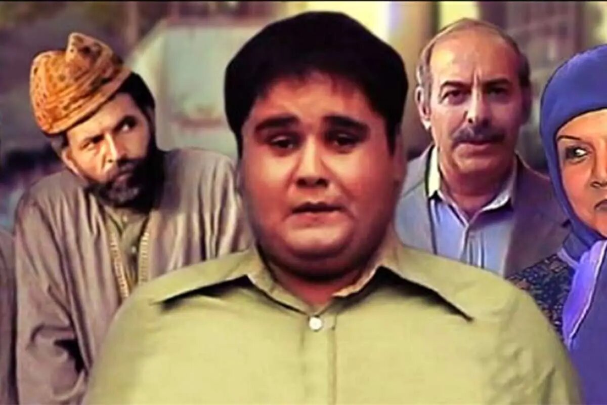 ببینید | «بازم مدرسه‌ام دیر شد...»؛ سکانسی خاطره‌انگیز از بازی مرحوم اکبر عبدی