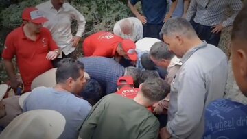 پیدا شدن پیکرجوان ۳۰ ساله غرق شده در روستای لیکبین پیرانشهر پیدا شدن پیکرجوان ۳۰ ساله غرق شده در روستای لیکبین پیرانشهر