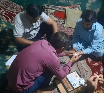 غربالگری ۹۰۰ تن از گروههای پرخطر مالاریا در میناب غربالگری ۹۰۰ تن از گروههای پرخطر مالاریا در میناب