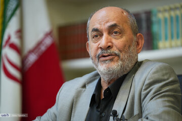 رفیقدوست: عوامل دشمن از جلسات روز ۹ اسفند اطلاع داشتند/برای من این سوال باقی است که چرا رهبر شهید جای خود را عوض نکردند؛ شاید از شوق شهادت...