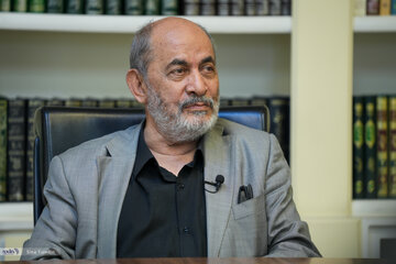 محسن رفیقدوست: بعد از حمله به مراکز آمریکا در اردن، آمریکا ضعیف شد/ درگیری کنونی با آمریکا گسترش پیدا نمی‌کند