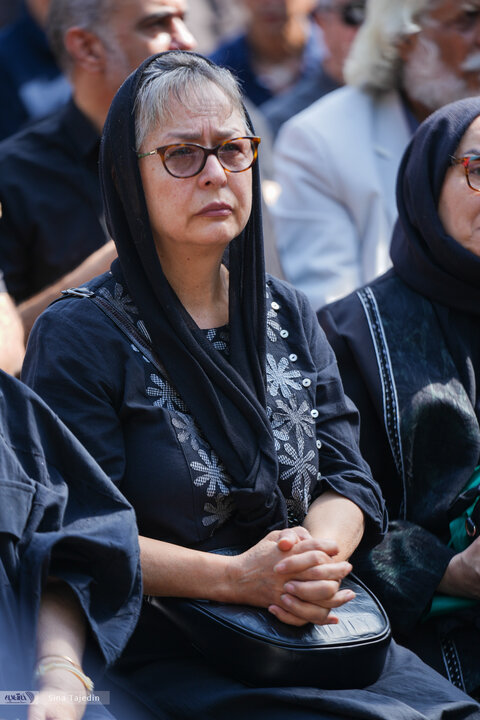 مراسم تشییع اکبر عبدی