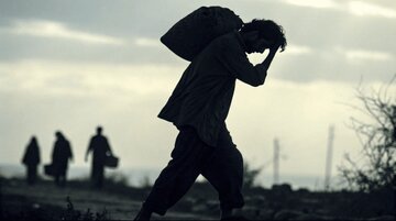 هیچکس بار گناه دیگری را به دوش نمیکشد هیچکس بار گناه دیگری را به دوش نمیکشد