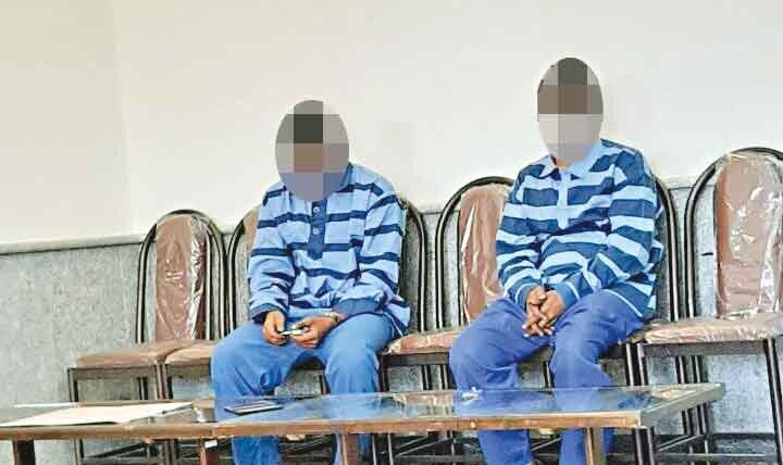 حماسه پایان سرقتهای وحید سیاه و همدستش با استفاده از دوچرخه به وقوع پیوست. حماسه پایان سرقتهای وحید سیاه و همدستش با استفاده از دوچرخه به وقوع پیوست.