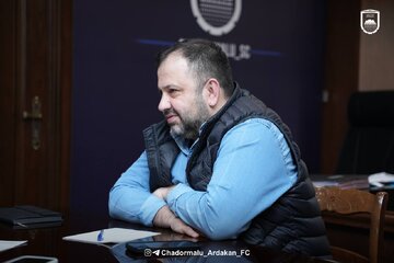 کنایه مدیرعامل چادرملو به فدراسیون فوتبال؛ «هدایت» کنندگان کمیته انضباطی، استیناف را هم «هدایت» کردند! کنایه مدیرعامل چادرملو به فدراسیون فوتبال؛ «هدایت» کنندگان کمیته انضباطی، استیناف را هم «هدایت» کردند!