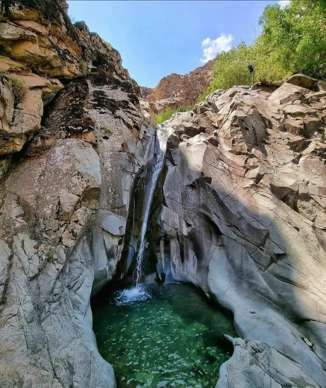 از آبشارهای پنهان تا دشتهای مرتفع؛ در فصل گرما کجا آب و هوا تازه کنیم؟/ معرفی ۶ مقصد بکر و خنک اطراف تهران