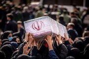 ببینید | تشییع پیکرهای پنج شهید ایرانی که در حمله شب گذشته آمریکا و عربستان به شهادت رسیدند