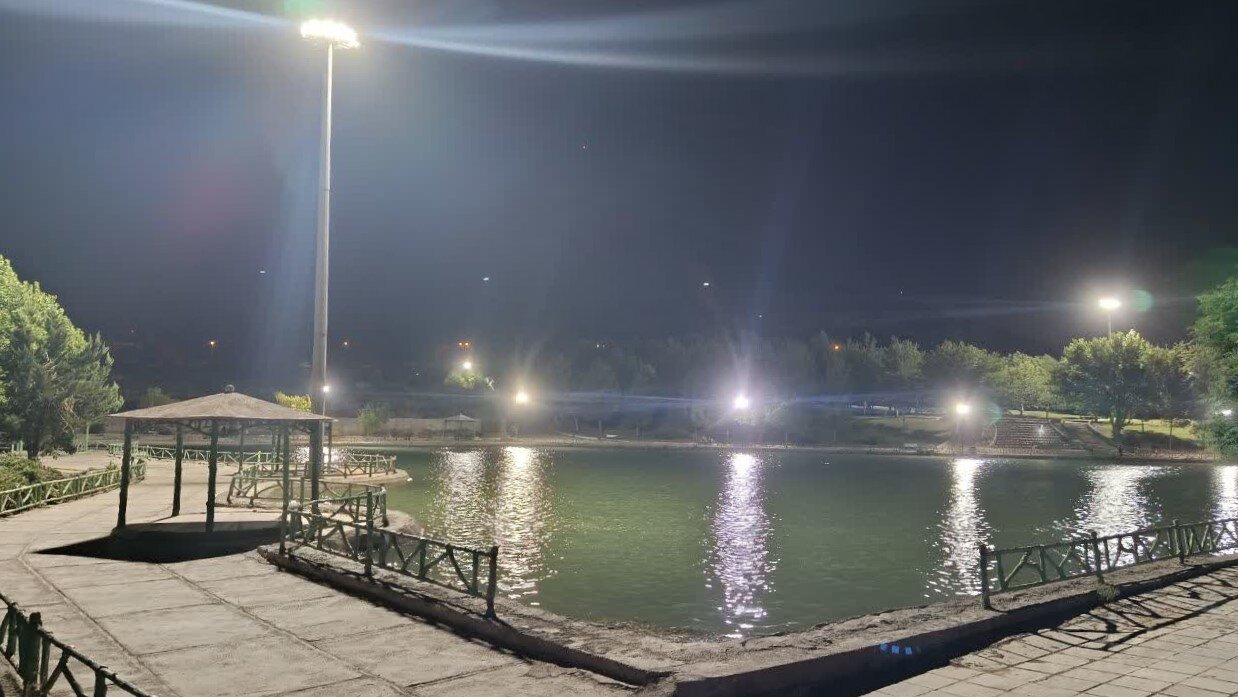 میدان شهدا دوباره جان گرفت /  همه آب‌نماها و المان‌های میادین خرم‌آباد راه اندازی میشوند