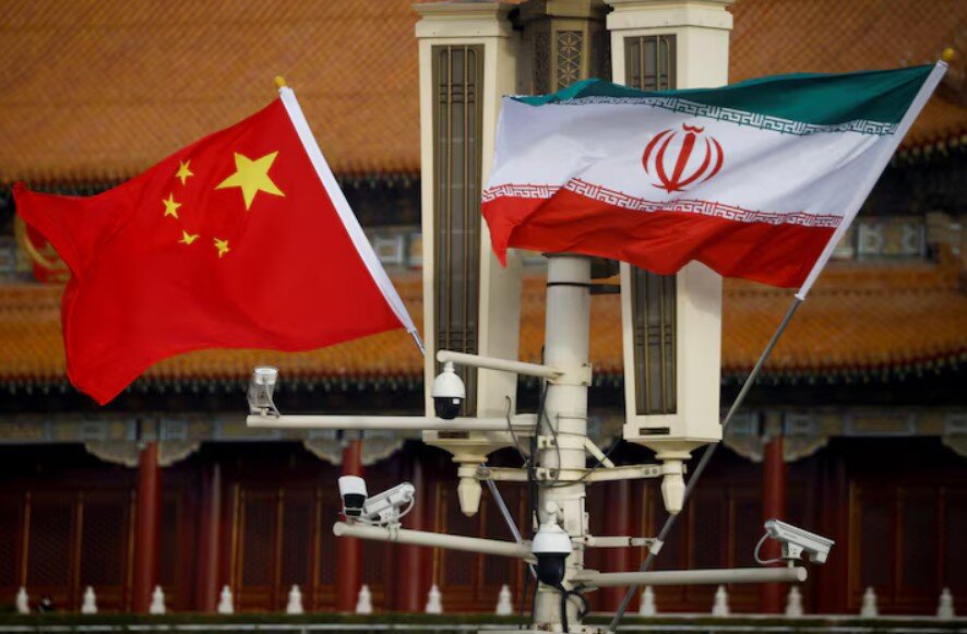 ادعای رویترز: ایران تا چند هفته دیگر سامانه‌های پدافند هوایی دوش‌پرتاب چینی دریافت می‌کند؛ قرارداد ۷۰ میلیون دلاری برای بازسازی توان دفاعی تهران