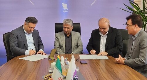 همکاری میان شهرکهای صنعتی قزوین و شرکت «ساختآزما» آغاز شد. همکاری میان شهرکهای صنعتی قزوین و شرکت «ساختآزما» آغاز شد.