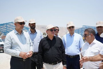 نشست مدیرعامل منطقه ویژه اقتصادی صنایع انرژیبر پارسیان با مدیرکل حفاظت محیط زیست هرمزگان نشست مدیرعامل منطقه ویژه اقتصادی صنایع انرژیبر پارسیان با مدیرکل حفاظت محیط زیست هرمزگان
