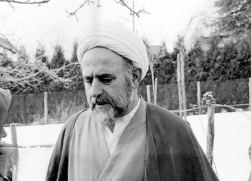 آیت‌الله لاهوتی، مرداد ۵۹: هنوز سیستم مردسالاری در جامعه ما حکم‌فرماست