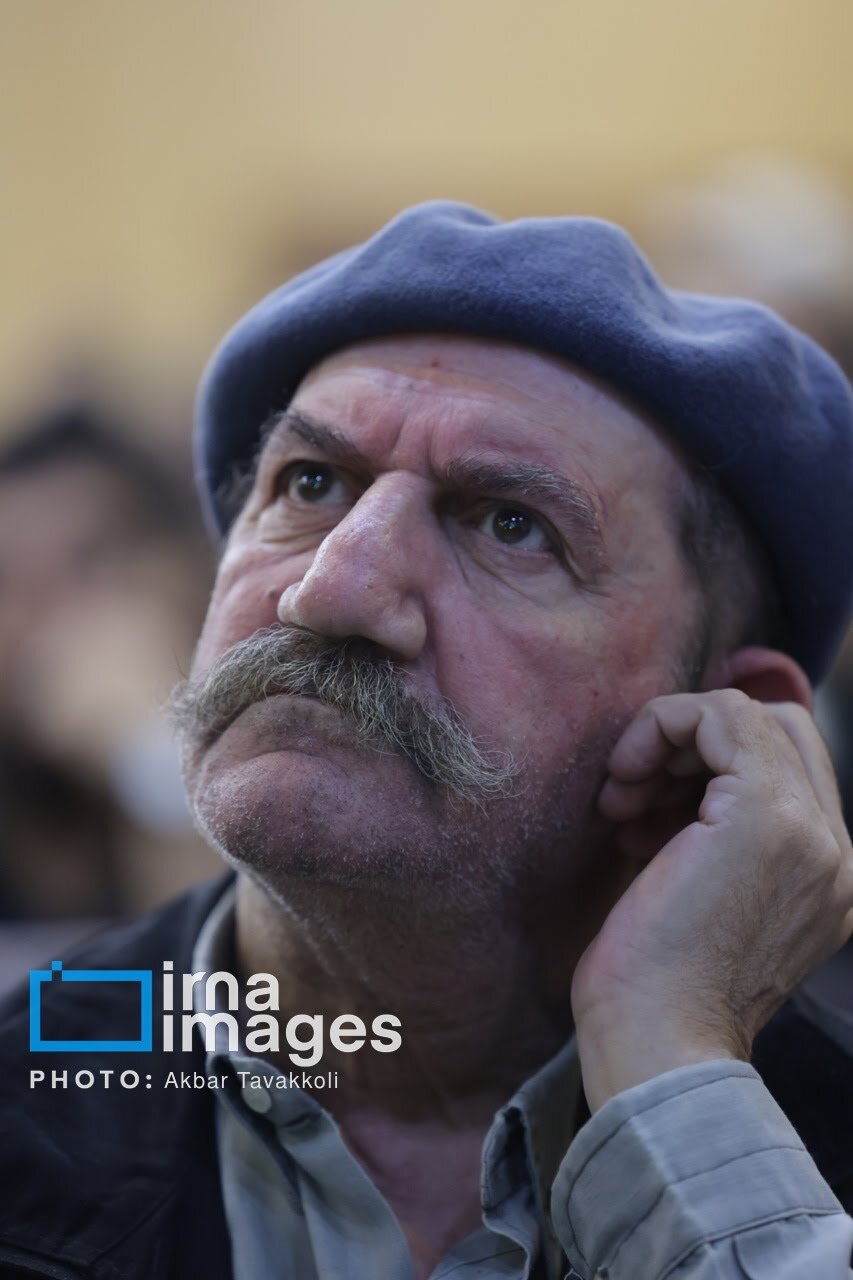 عکس | از پرویز پرستویی تا امیر جعفری؛ اکبر عبدی ستاره‌ها را دور هم جمع کرد