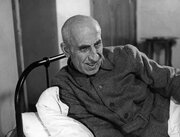 گزارش «اکونومیست» از آخرین روزهای اقتدار دکتر مصدق/ «مخالفین دکتر مصدق چاره‌ای جز این ندارند که انتظار مرگ او را بکشند»