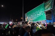 ببینید | استقبال جالب مامور مرزبانی عراق از زوار ایرانی اربعین