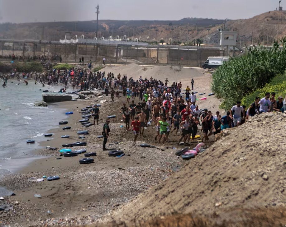 مادرید با اعزام ارتش به سئوتا وضعیت فوق‌العاده اعلام کرد/ در اسپانیا چه خبر است؟ + تصاویر