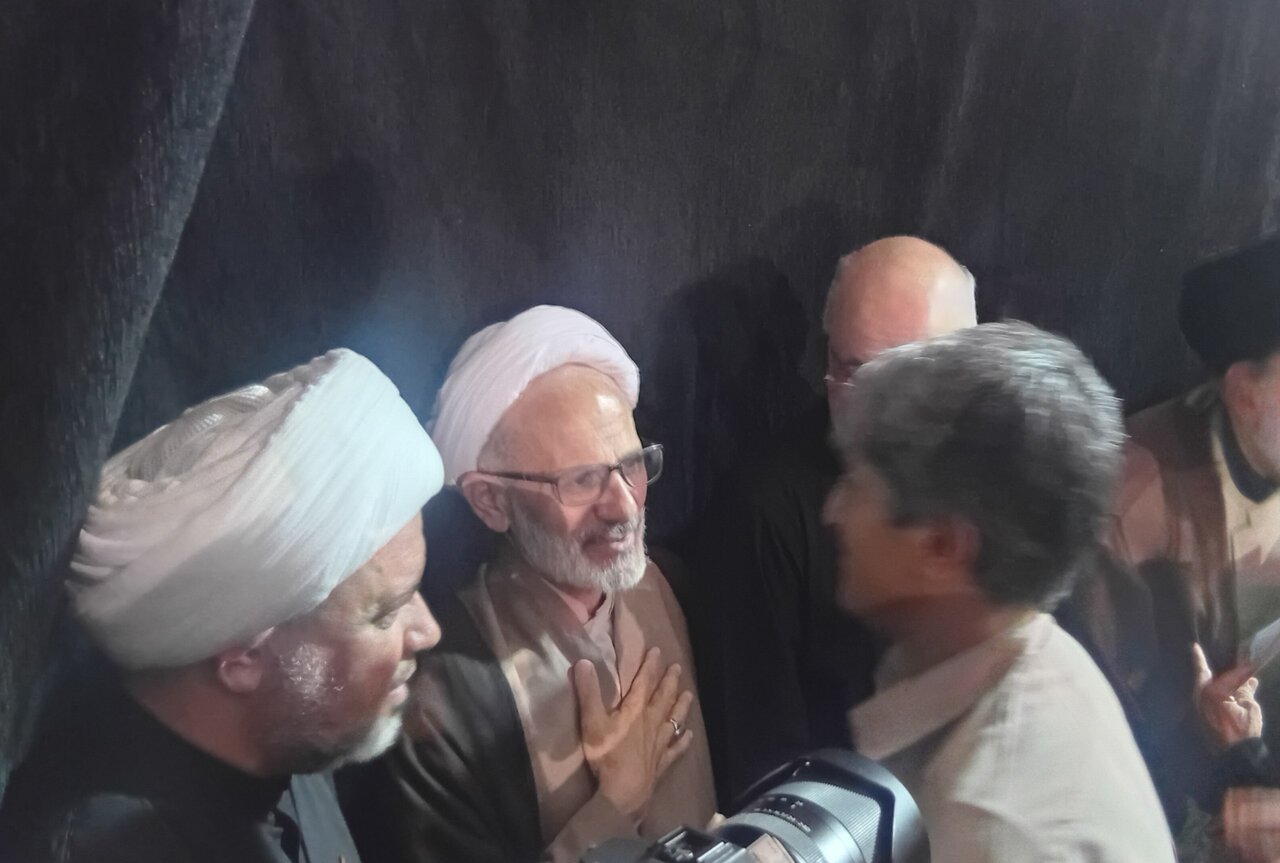 پدر آسنا و محمدحسام درباره تحویل تکه های بدن کودکان مینابی چه گفت؟/ شب شهدای میناب در کربلا
