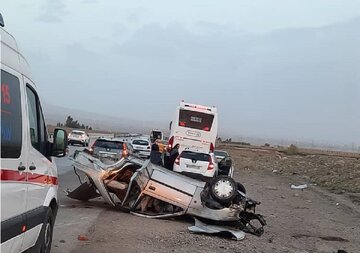 مرگ تلخ نوزاد ۶ ماهه در تصادف زنجیرهای/ آمار مصدومان مرگ تلخ نوزاد ۶ ماهه در تصادف زنجیرهای/ آمار مصدومان
