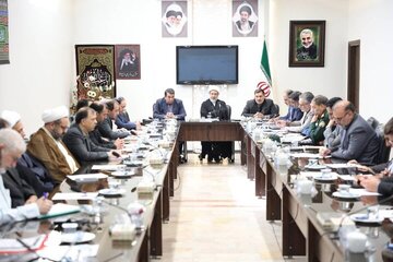 شورای فرهنگ عمومی کرمان بر استقلال فرهنگی و گفتمان امیدآفرینی تأکید کرد شورای فرهنگ عمومی کرمان بر استقلال فرهنگی و گفتمان امیدآفرینی تأکید کرد