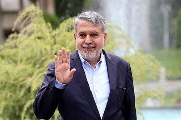 وزیر میراث فرهنگی از تلاش های استاندار اردبیل برای رونق صنعت گردشگری قدردانی کرد