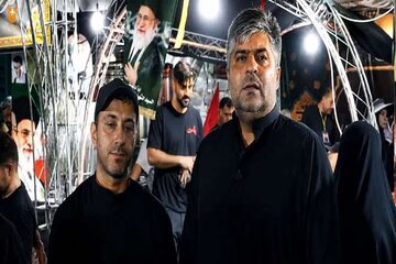 خدمت بیادعای موکب شهدای صنعت مس سرچشمه به زائران اربعین در کربلای معلی خدمت بیادعای موکب شهدای صنعت مس سرچشمه به زائران اربعین در کربلای معلی