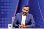 ببینید | شوخی ۱۰ سال پیش علیخانی که به واقعیت پیوست؛ پیش‌بینی عجیب درباره جانشینی فردوسی‌پور