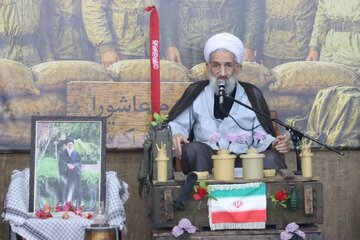 پیروی از فرهنگ حسینی، تنها راه مقابله با مظاهر ضلالت و استکبار جهانی