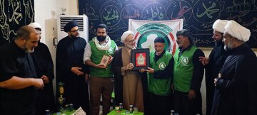 تجلیل از ۷۰۰ موکب‌دار عراقی توسط کمیته فرهنگی ستاد اربعین