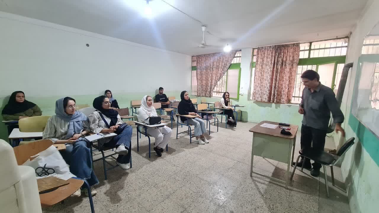دوره تخصصی تراش سنگ‌های قیمتی و نیمه قیمتی در دامغان برگزار شد