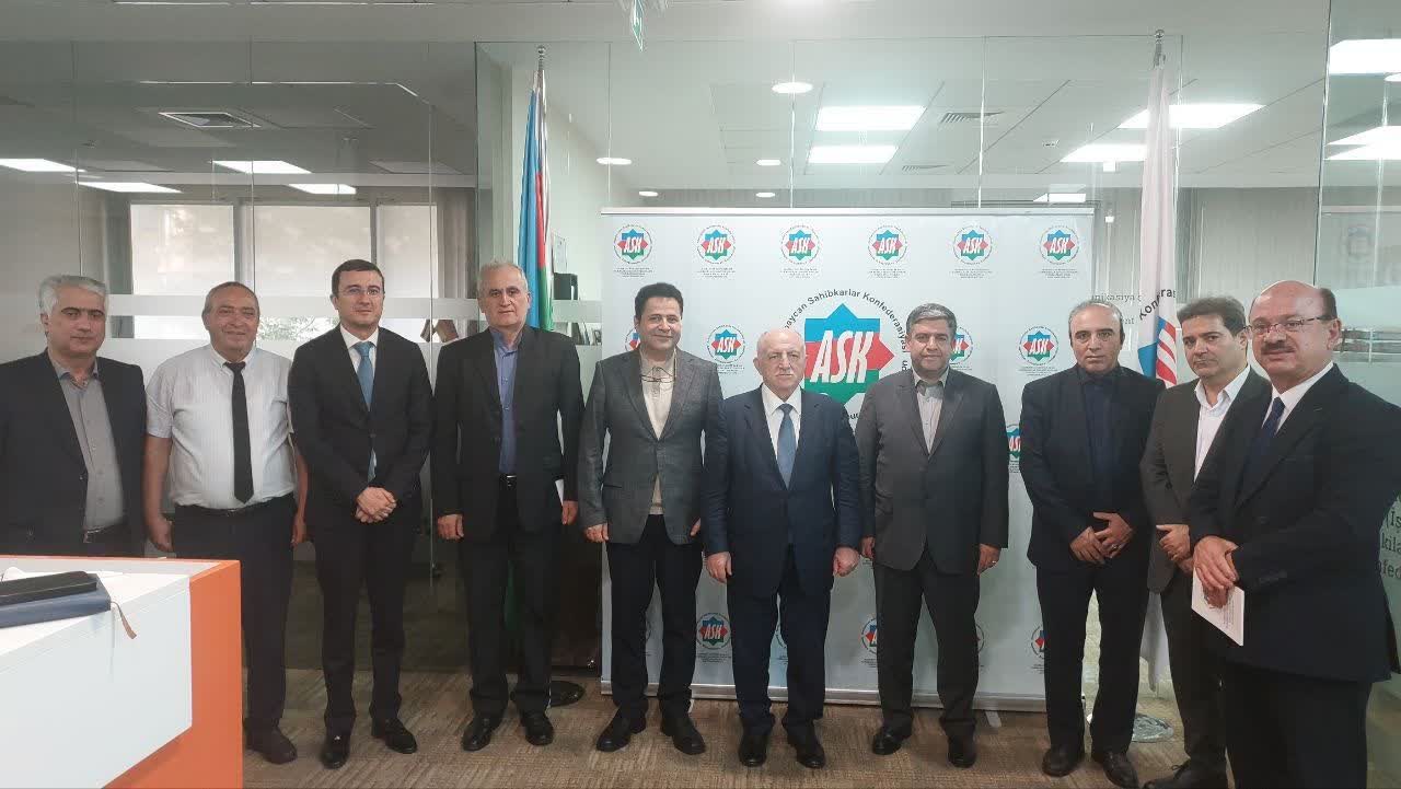 دیدار استاندار اردبیل با فعالان اقتصادی جمهوری آذربایجان