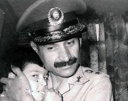 تیمسار دریادار فلاحی به برادر شهیدش پیوست