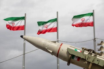 درک منطق ایرانی / رمزگشایی دیپلمات پیشین انگلیس از تاکتیک‌های نظامی و مذاکراتی تهران: ایرانی‌ها دیوانه نیستند؛ بلکه عاقلانه در حال اهرم‌سازی هستند