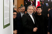 عراقچی: باز شدن تنگه هرمز منوط به شرایطی است که به واسطه‌ها اعلام کرده‌ایم / مذاکره‌ای با آمریکا نداریم / در مراحل پایانی مذاکرات با عمان هستیم