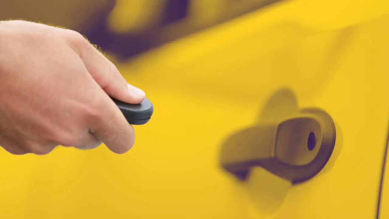 راز صدای بوق هنگام قفل کردن ماشین / بوق ساده یا یک هشدار هوشمند؟ /عکس