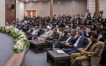 رسانه فقط روایتگر نیست