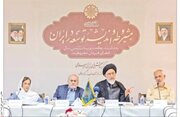 از شیخ انصاری تا مونتسکیو؛ آیا ریشه مشروطیت و تفکیک قوا در فقه شیعه بود؟ / معمای ۱۲۰ ساله؛ چرا قطار توسعه ایرانیان هنوز به مقصد نرسیده/