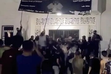 درگیری در عینالعرب؛ ۱۹ نیروی دولت الشرع زخمی شدند درگیری در عینالعرب؛ ۱۹ نیروی دولت الشرع زخمی شدند