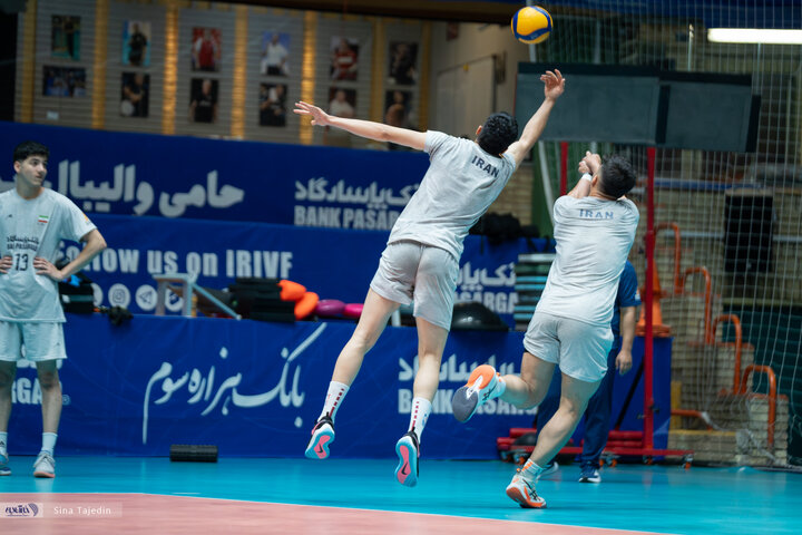 والیبال زیر 17 سال
