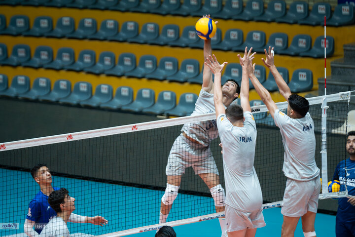 والیبال زیر 17 سال