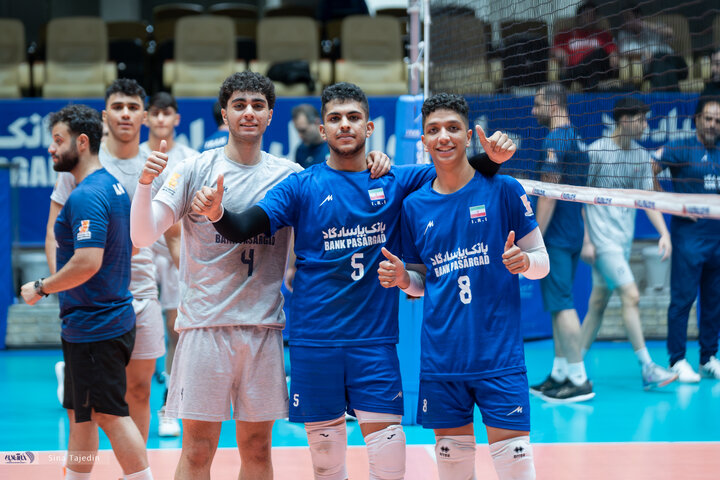 والیبال زیر 17 سال