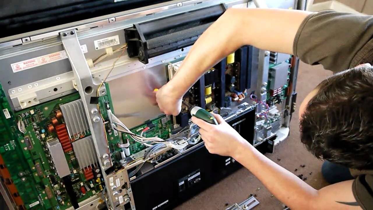 چالش‌های خرید تلویزیون از بانه