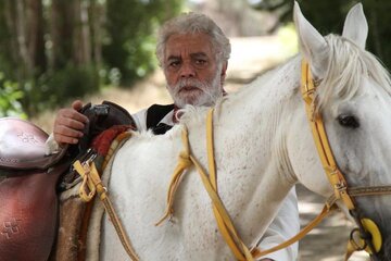 «چنگیز وثوقی» به خانه بازگشت