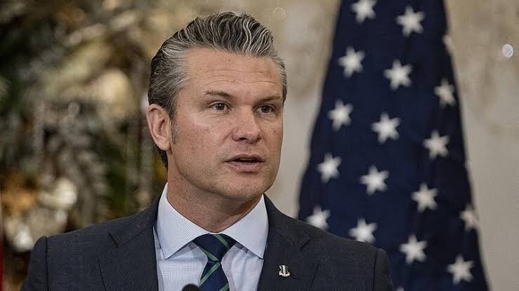 ببینید | وزیر جنگ آمریکا: حمله نظامی به کوبا روی میز است