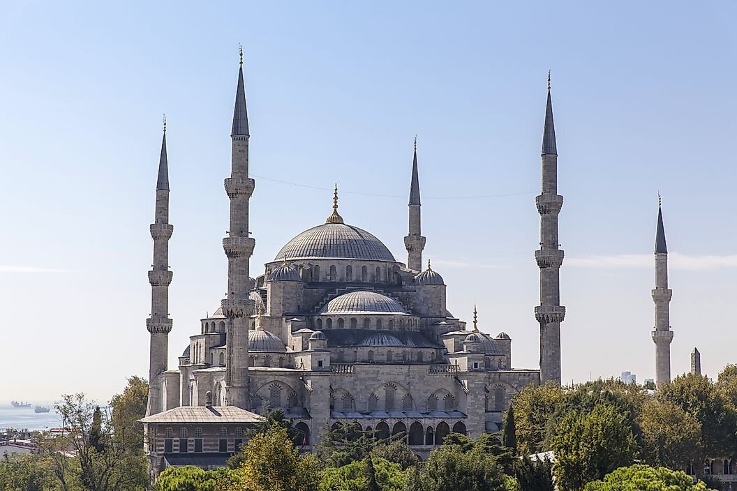 امپراتوری عثمانی در اوج قدرت خود چقدر وسعت داشت؟
